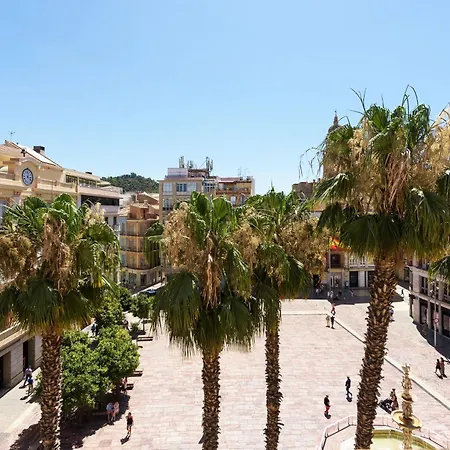 U-nique Plaza Constitucion Malaga